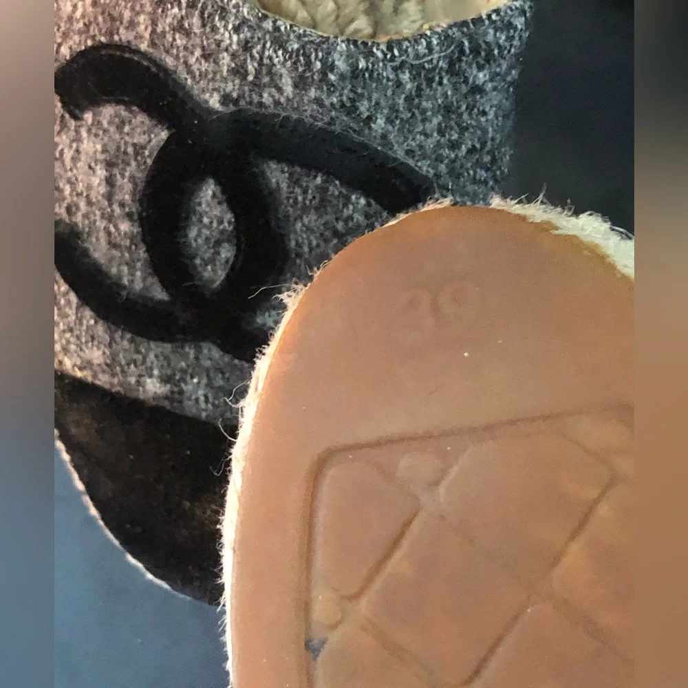 CHANEL Womens Gray Felt Espadrilles with Black CC Logo